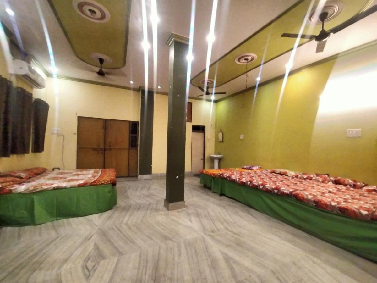 Hotel Aakash Ganga Varanasi Eksteriør bilde